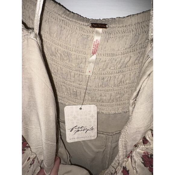 Free People Bali Juniper Smocked Sundress Ditsy Floral Size 8 NWT - Picture 4 of 5